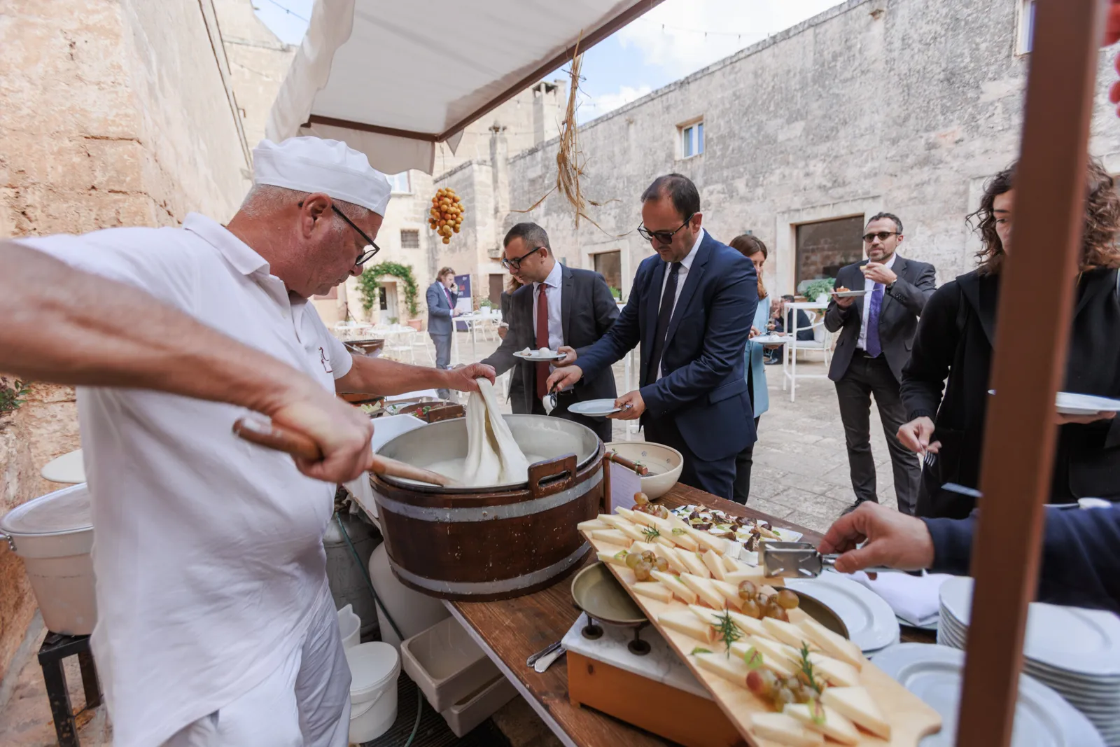 Foto e Video del fotografo Dino Maglie dell'evento Motore Italia di MIlano Finanza presso Masseria Salamina, Fasano (BR)